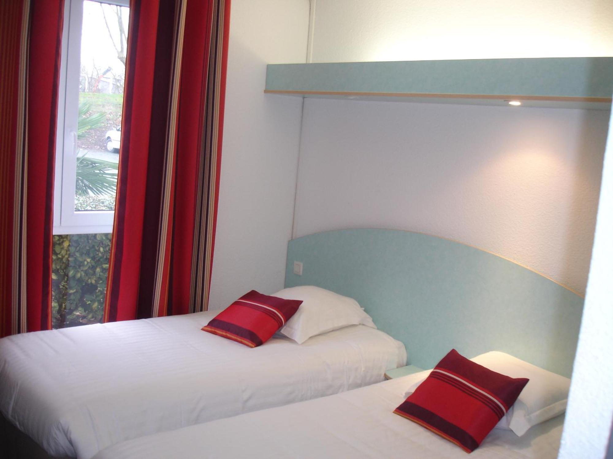 Agape Hotel Niort- Bessines Стая снимка