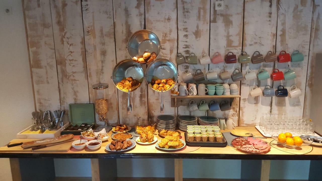 Agape Hotel Niort- Bessines Екстериор снимка